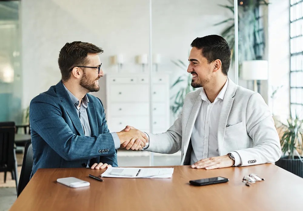 How to Transfer Company Ownership in the UAE