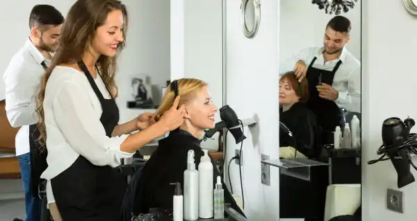 How to Start a Boutique or Salon Business in the UAE